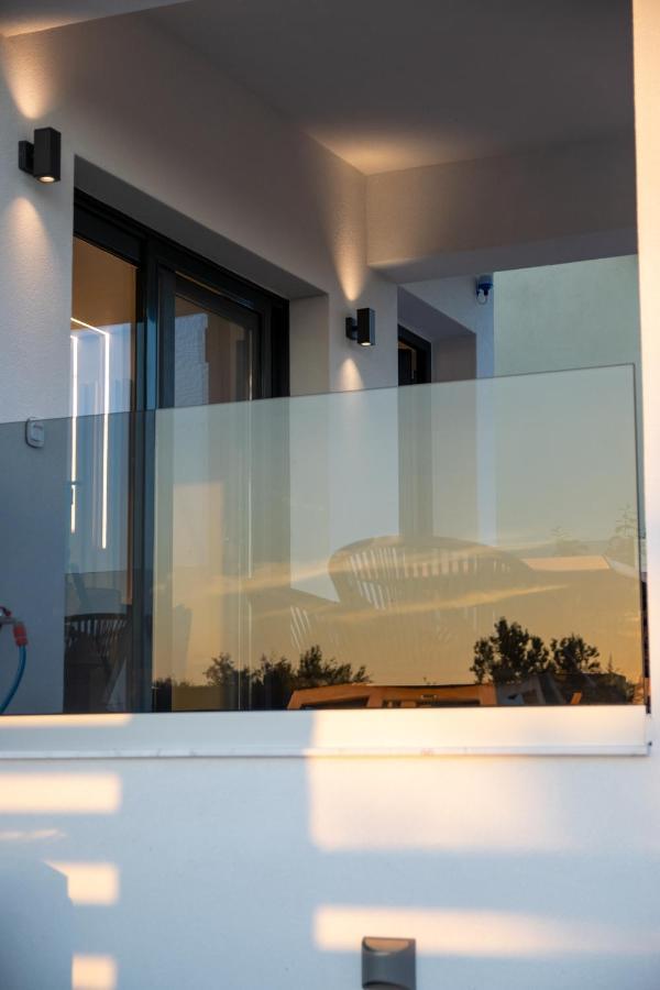 Sithoniars Melora Luxury Apartment نيكيتي المظهر الخارجي الصورة