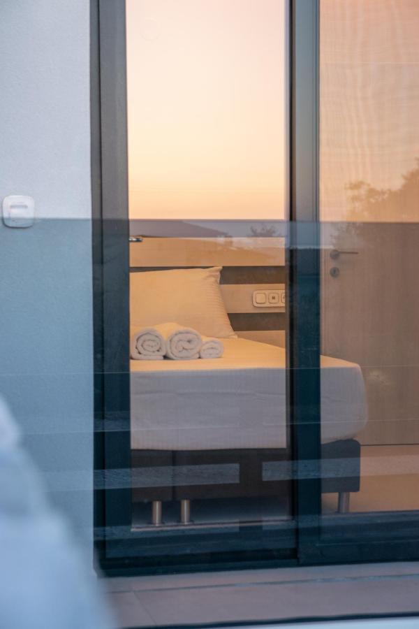 Sithoniars Melora Luxury Apartment نيكيتي المظهر الخارجي الصورة